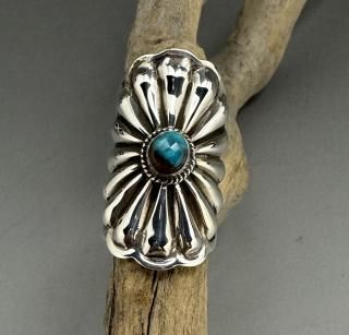 Navajo Darrell Cadman Natural Bisbee Turquoise Bump Out Ring