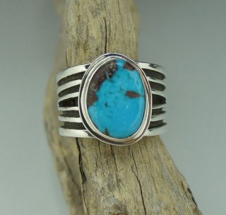 Navajo Tommy Jackson Bisbee Turquoise Overlay Ring