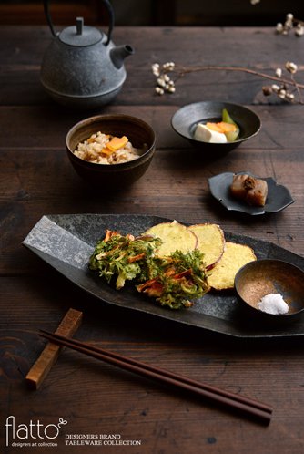 和食器「長八角皿」×料理「かき揚げの天ぷら」