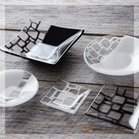 サイトでお買い サブロウガラス　作家者　角皿大皿 調理器具