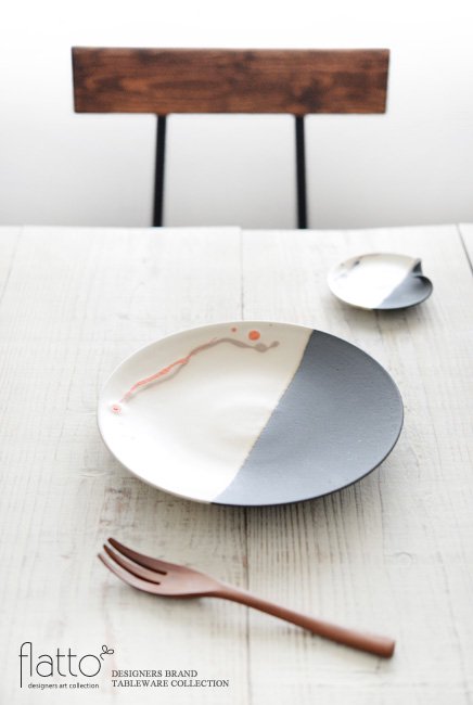 安田宏定の白釉四季彩 掛け分けプレート7寸（流・橙）でテーブルコーディネート
