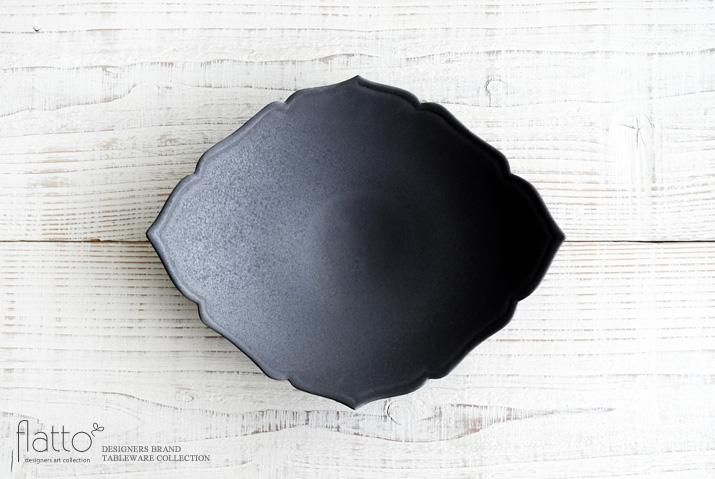 木下和美｜黒釉輪花ひし形皿（L）｜作家のうつわ通販｜和食器