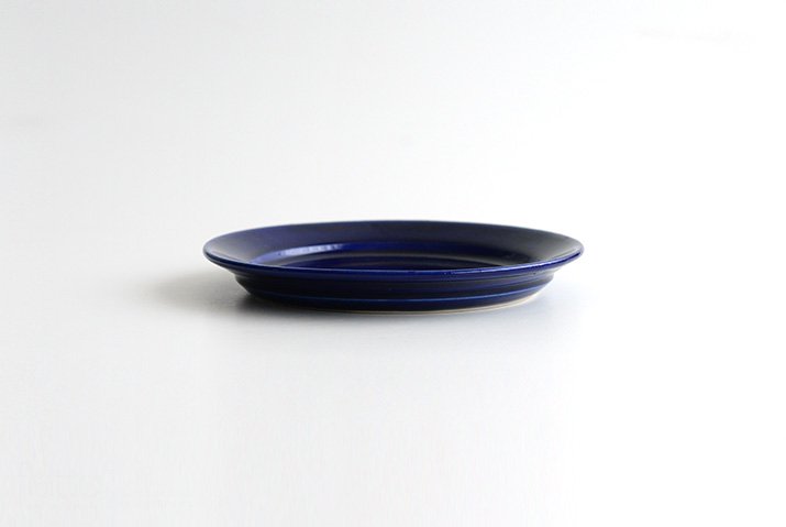 高橋燎（つちこねる製陶所）｜瑠璃釉 リム皿18cm-04