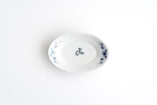 大井萌子 染付 オーバル 大 - 作家ものの器と生活雑貨 on-la-cru
