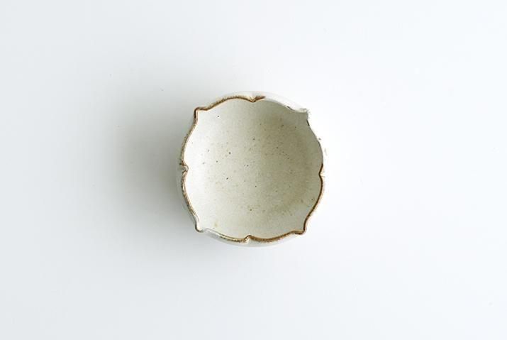 器のしごと｜アンティークshiromoegi 花かご（小）｜作家のうつわ通販