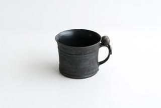 石渡磨美|どんぐりカップ(黒唐金)