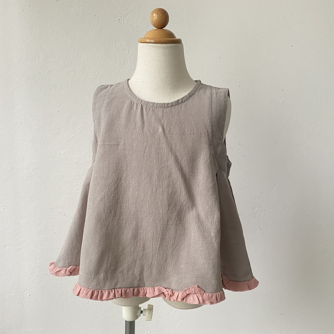 Takumi frill pink tops