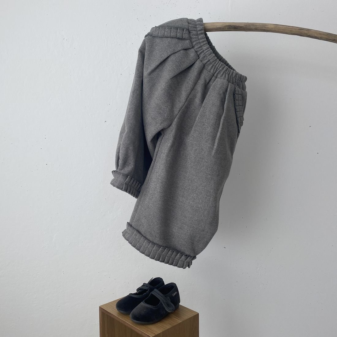 Wooly gray pants