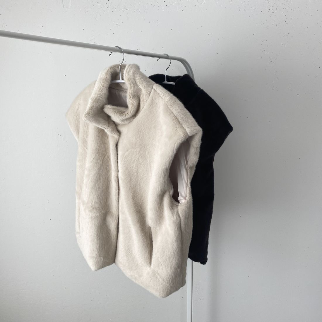 OTONA/ TachiEri SoftFur VEST