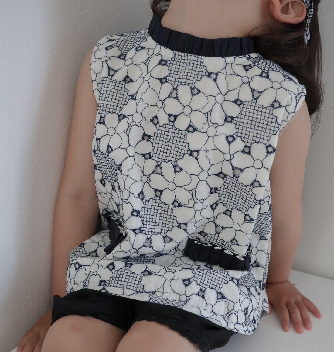 Navy punchinglace nosleeve 5-4