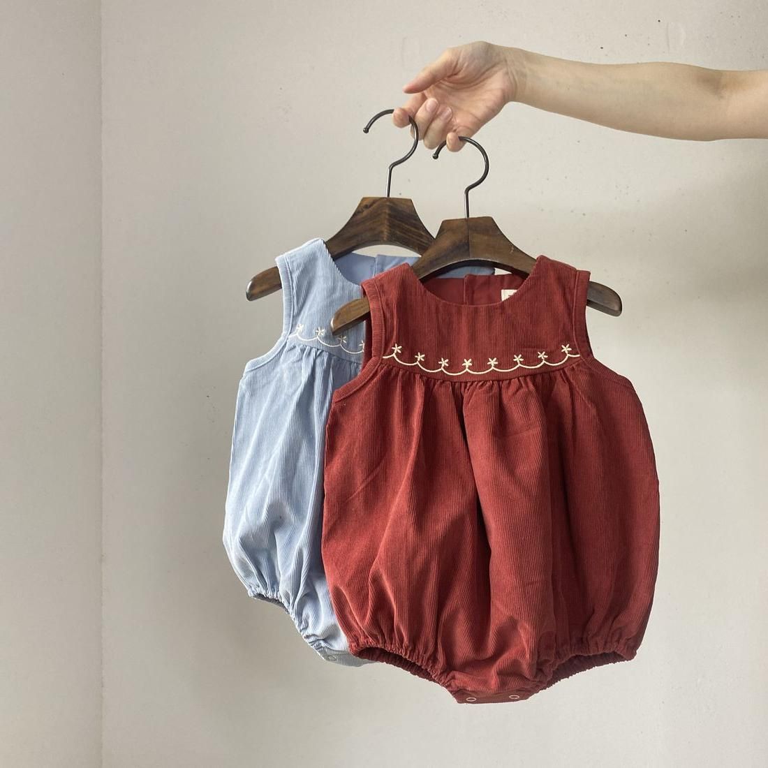 Rompers/ simple corduroy 10-1