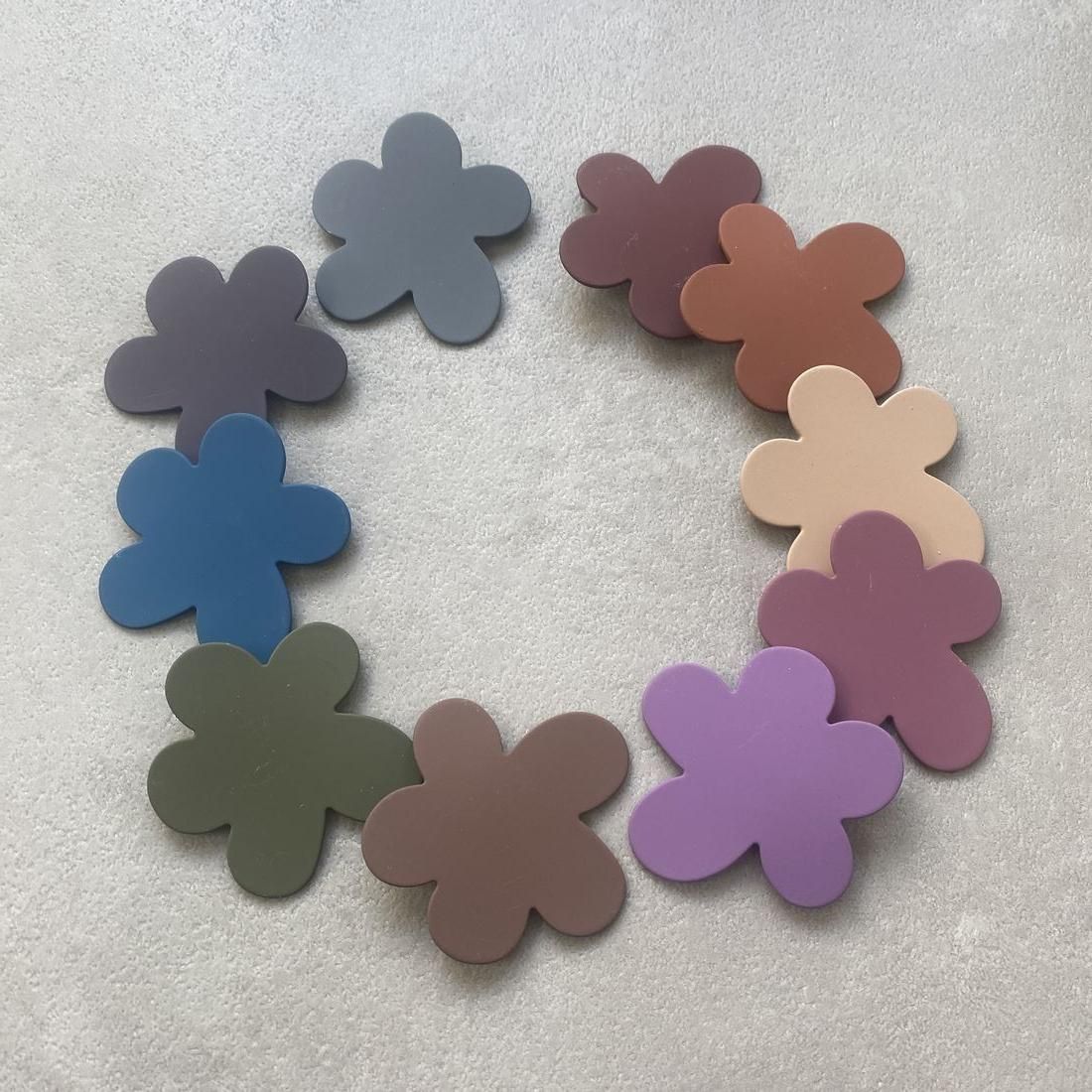 Patchin/matte FLOWER11-3