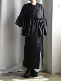 uryyaʥ饤ˡ   Virgin wool cache-coeur  skirt  [black] 