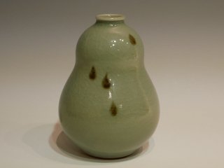 板谷波山／青磁花瓶　　　ITAYA Hazan / Seiji kabin