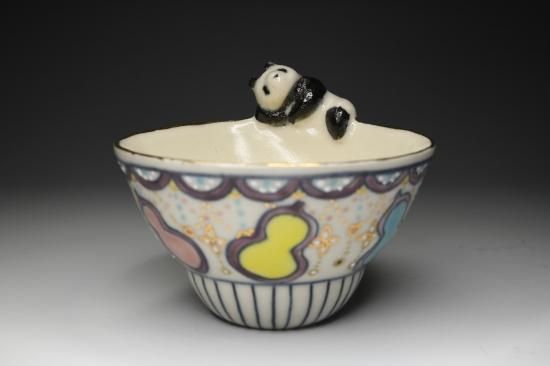 粟田尚子　祥瑞四君子大熊猫　盃 粟田尚子 祥瑞四君子大熊猫盃 （粟田尚子／瓢箪文大熊猫盃1106