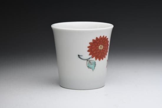 十二代酒井田柿右衛門／濁手菊紋ぐい呑 SAKAIDA Kakiemon 12th