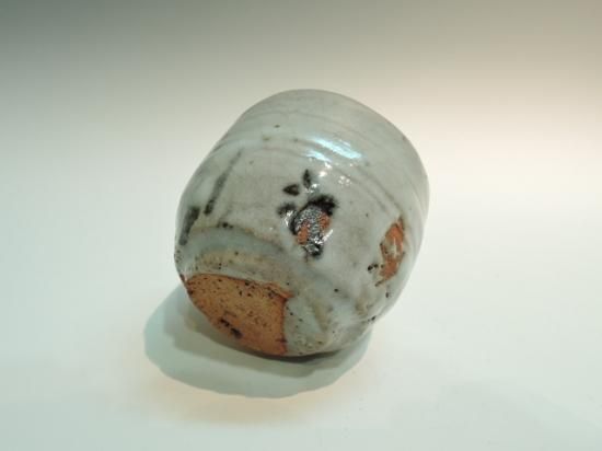 荒川豊蔵／からつ風盃（ぐい呑） ARAKAWA Toyozou / Karatsufuu