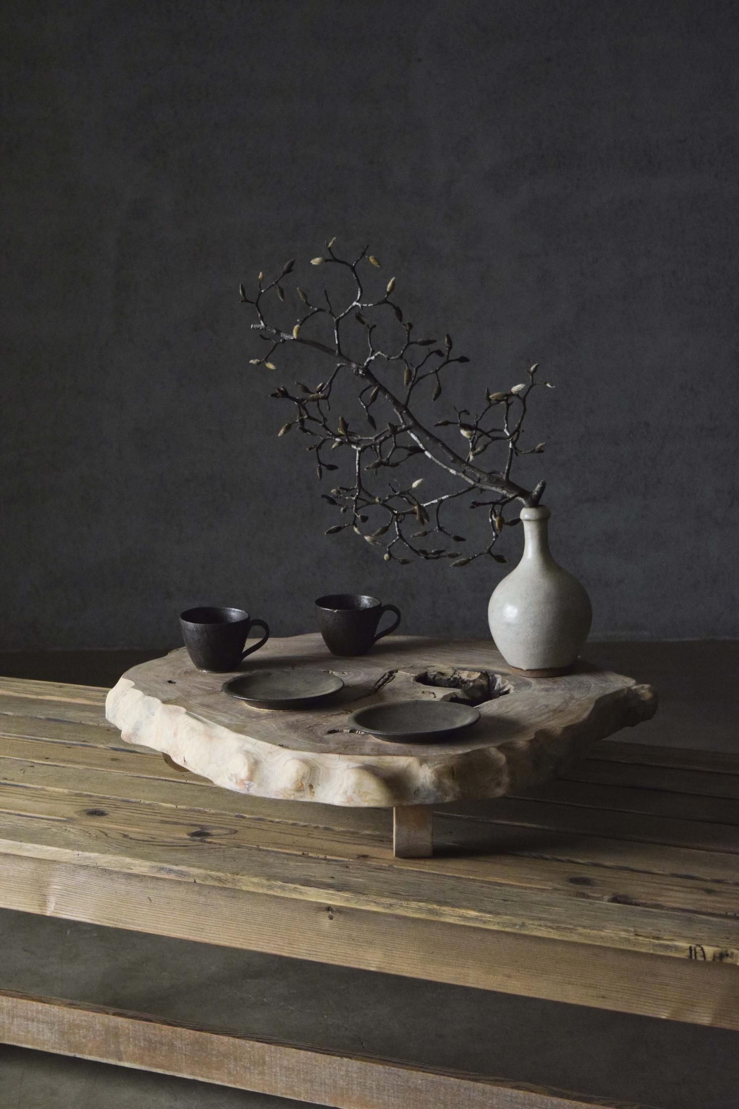 アンティーク レトロ 総欅の小振りな展示台 pejite益子 小家具 ペジテ 展示台 - pejite online shop