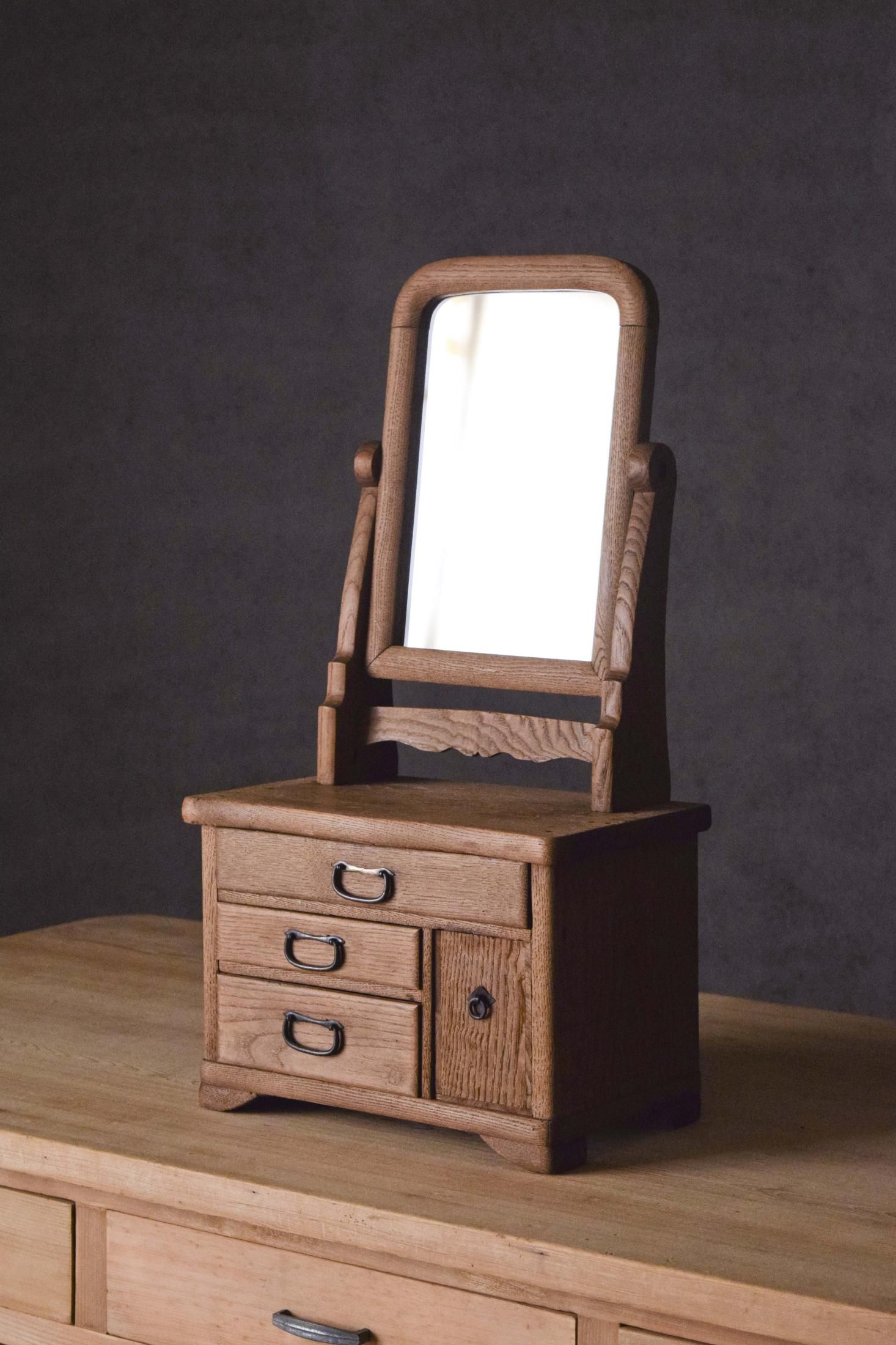 鏡台 - pejite online shop