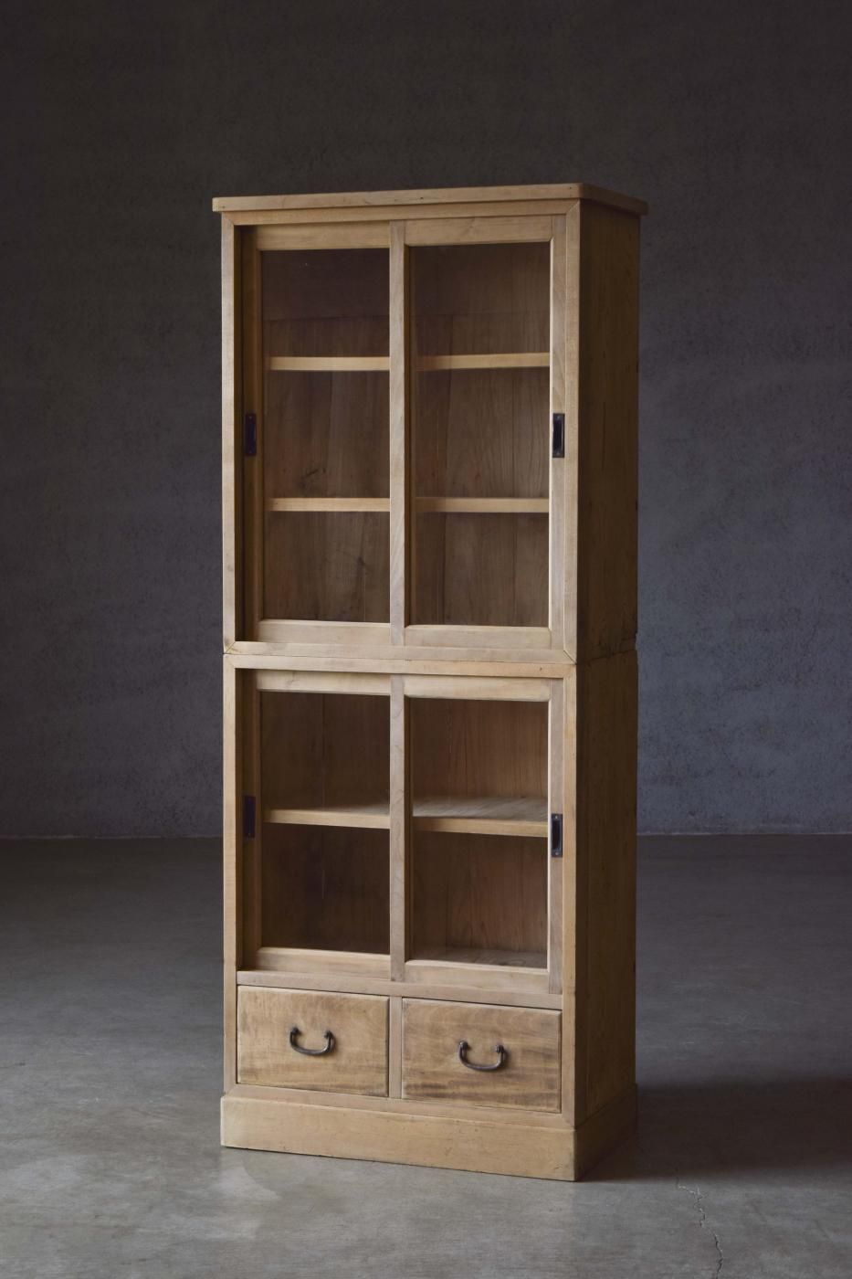 ショーケース/ガラス戸棚