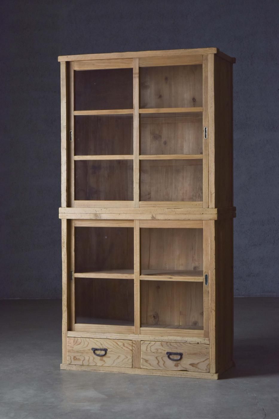 ショーケース/ガラス戸棚