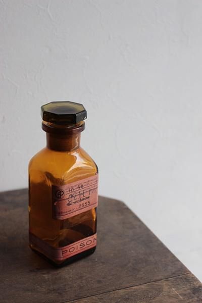 フランスアンティーク薬ビン フランス アンティーク 薬瓶 ボトル 薬品 調合セット - Grand