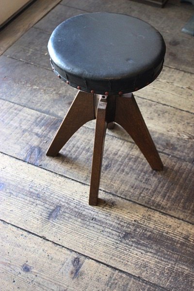 回転椅子　アンティーク椅子　日本　古道具　【送料込み】アンティーク椅子