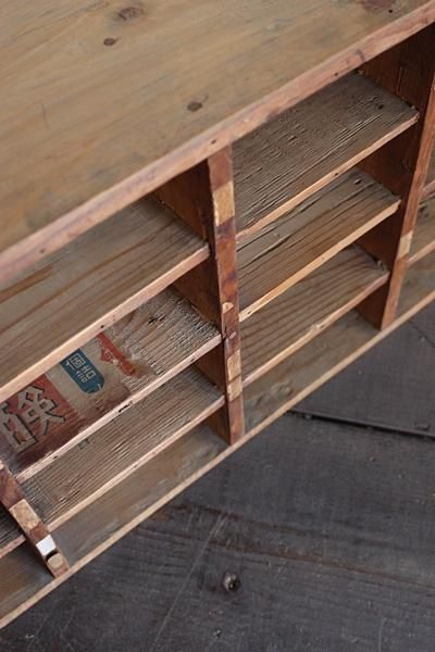 日本升目棚 - アンティーク・古道具・暮らしの雑貨店 京都