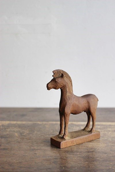 木彫り 馬 (北海道) - 置物