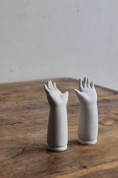 日本人形の手 - アンティーク・古道具・暮らしの雑貨店 京都