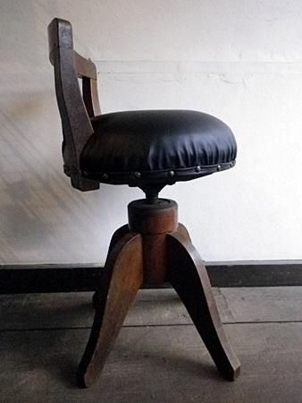 アンティークドクターChair 古い回転スツール-