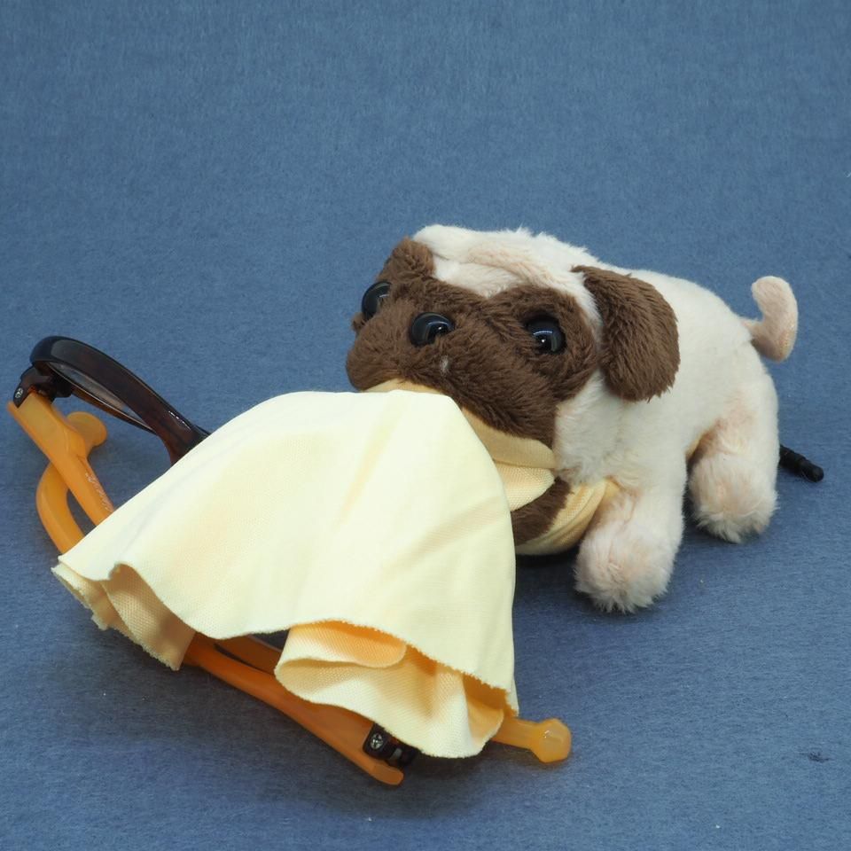プレゼントに最適なメガネクロス付きの可愛い犬 パグ のぬいぐるみ プレゼントに最適なメガネクロス付きの可愛い犬 パグ のぬいぐるみ