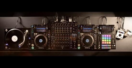☆Pioneer DJ/プロフェッショナル用 6ChDJミキサー/DJM-V10 ☆Pioneer DJ/プロフェッショナル用 6ChDJミキサー/DJM-V10