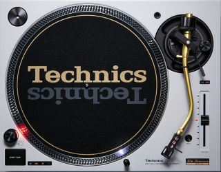 <img class='new_mark_img1' src='https://img.shop-pro.jp/img/new/icons15.gif' style='border:none;display:inline;margin:0px;padding:0px;width:auto;' />Technics SL-1200M7L/　　　ホワイト★商品ページの商品説明欄から「購入ページで」購入できます！　下記SOLD OUTは無視してください！　　　　