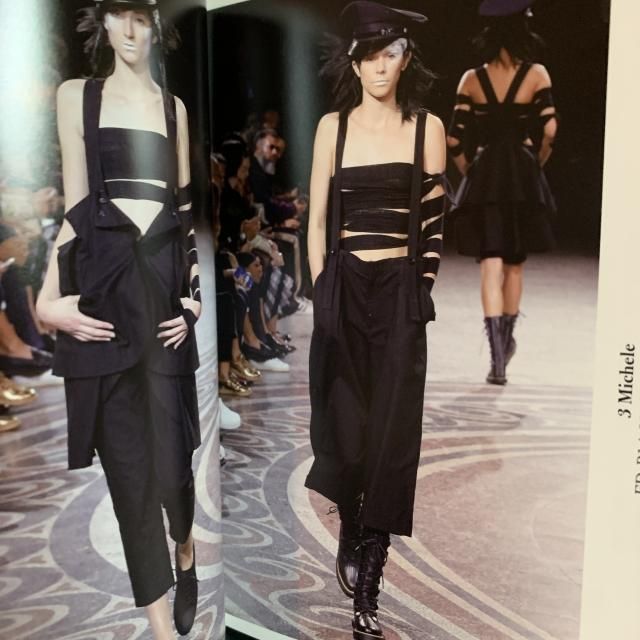 YOHJI YAMAMOTOのルックブック4冊セット 希少】ヨージヤマモト: 2000年