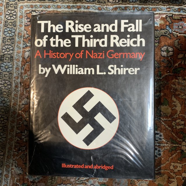 <img class='new_mark_img1' src='https://img.shop-pro.jp/img/new/icons1.gif' style='border:none;display:inline;margin:0px;padding:0px;width:auto;' />The Rise and Fall of the Third Reich  A History of Nazi Germany 