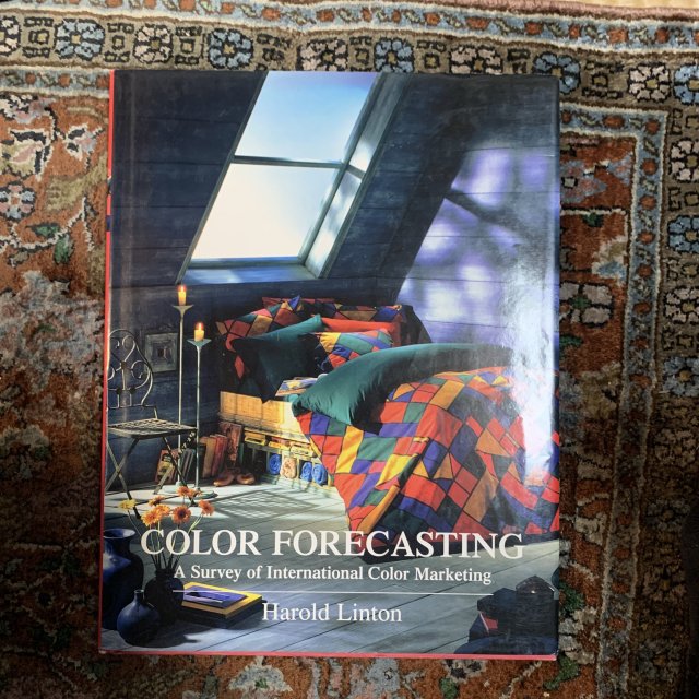 Color Forecasting  A Survey of International Color Marketing