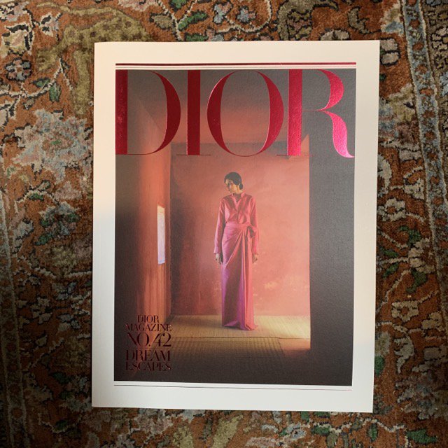 <img class='new_mark_img1' src='https://img.shop-pro.jp/img/new/icons5.gif' style='border:none;display:inline;margin:0px;padding:0px;width:auto;' />DIOR MAGAZINE  NO.42  DREAM ESCAPES