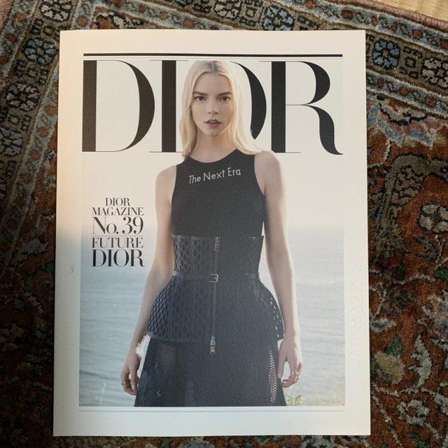 DIOR MAGAZINE NO.39 FUTURE DIOR - 古本屋　Tweed Books