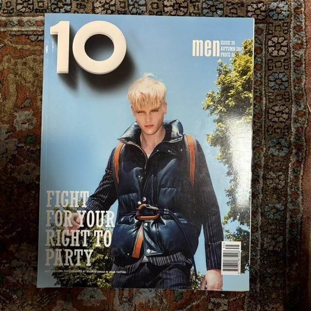 <img class='new_mark_img1' src='https://img.shop-pro.jp/img/new/icons1.gif' style='border:none;display:inline;margin:0px;padding:0px;width:auto;' />10 TEN Men Magazine  Autumn 2013FIGHT FOR YOUR RIGHT TO PARTY