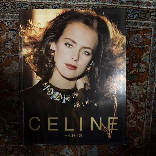 <img class='new_mark_img1' src='https://img.shop-pro.jp/img/new/icons1.gif' style='border:none;display:inline;margin:0px;padding:0px;width:auto;' />CELINE  THE STORE WITH STYLE1989 1990