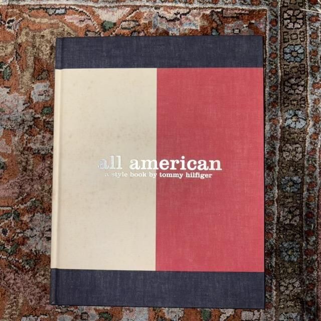 <img class='new_mark_img1' src='https://img.shop-pro.jp/img/new/icons1.gif' style='border:none;display:inline;margin:0px;padding:0px;width:auto;' />all american  a style book by tommy hilfiger