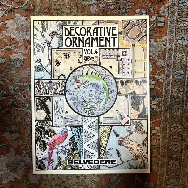 <img class='new_mark_img1' src='https://img.shop-pro.jp/img/new/icons7.gif' style='border:none;display:inline;margin:0px;padding:0px;width:auto;' />DECORATIVE ORNAMNET vol.4