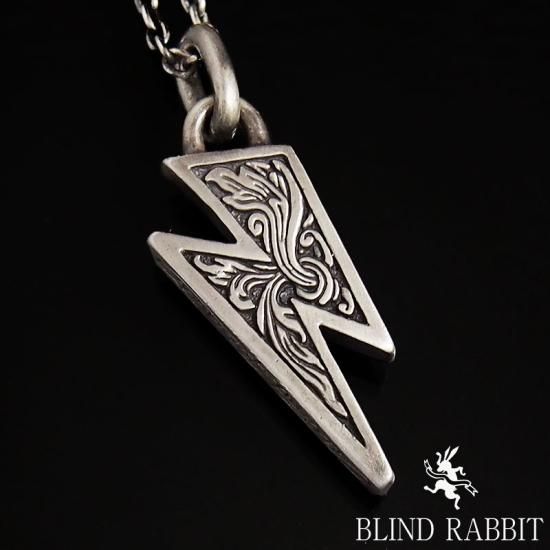 BLIND RABBIT-ブラインドラビット-Thunder L PENDANT- SILVER SHIELD