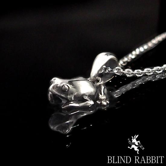 美品‼️ blindrabbit ブラインドラビット ペンダント Pendant BLIND RABBIT-ブラインドラビット-カエル PENDANT- SILVER SHIELD