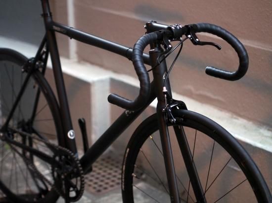 FUJI 2019 TRACK ARCV BLACK - Bicycle Shop Pino Online