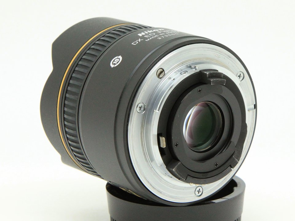 ニコン AF DX FISHEYE 10.5/2.8G ED　(R4259)