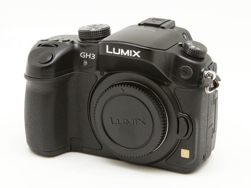 カメラ【シャッター回数1500回】Panasonic LUMIX DMC-GH3