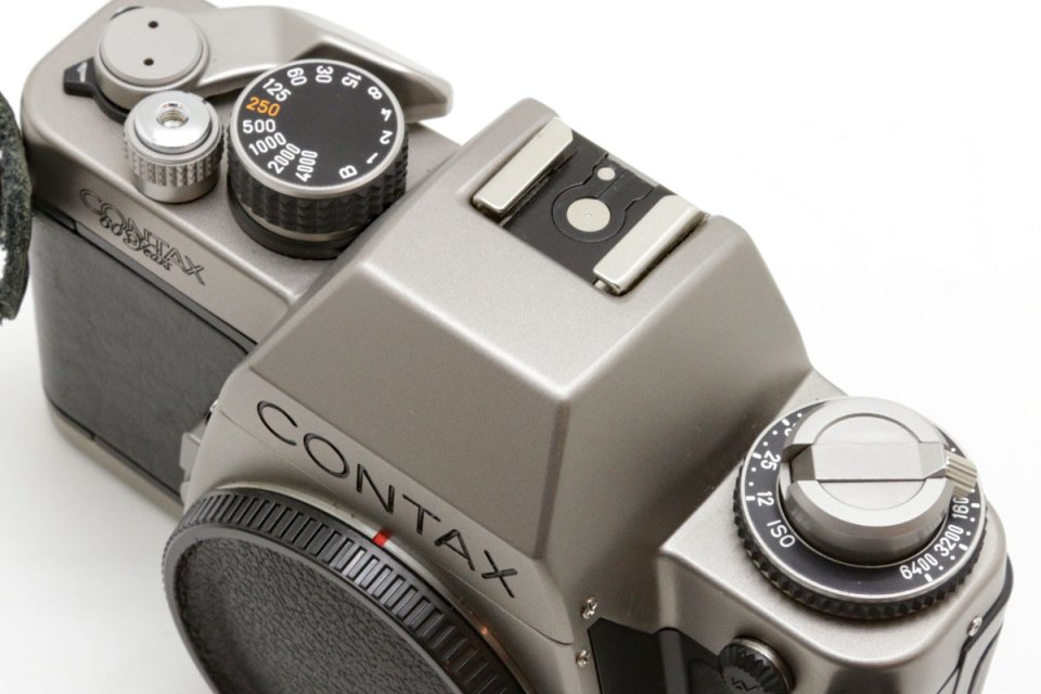 コンタックス S2 60周年記念　(A1917)* - ライカ、ローライなどの中古カメラ通販 | 銀座カツミ堂写真機店