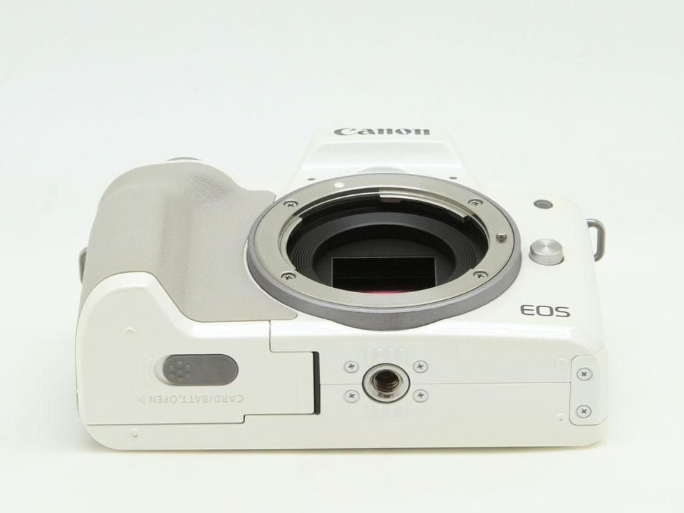 キヤノン EOS Kiss M ホワイト (A4736)